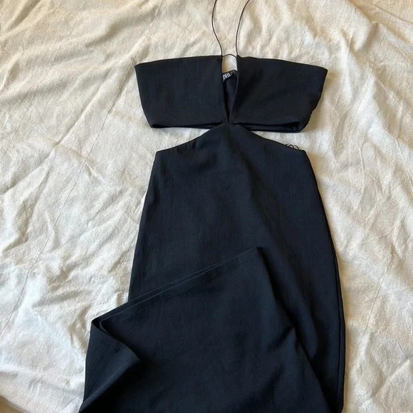 ZARA GEOMETRIC CUT OUT MIDI DRESS- small - Picture 7 of 10